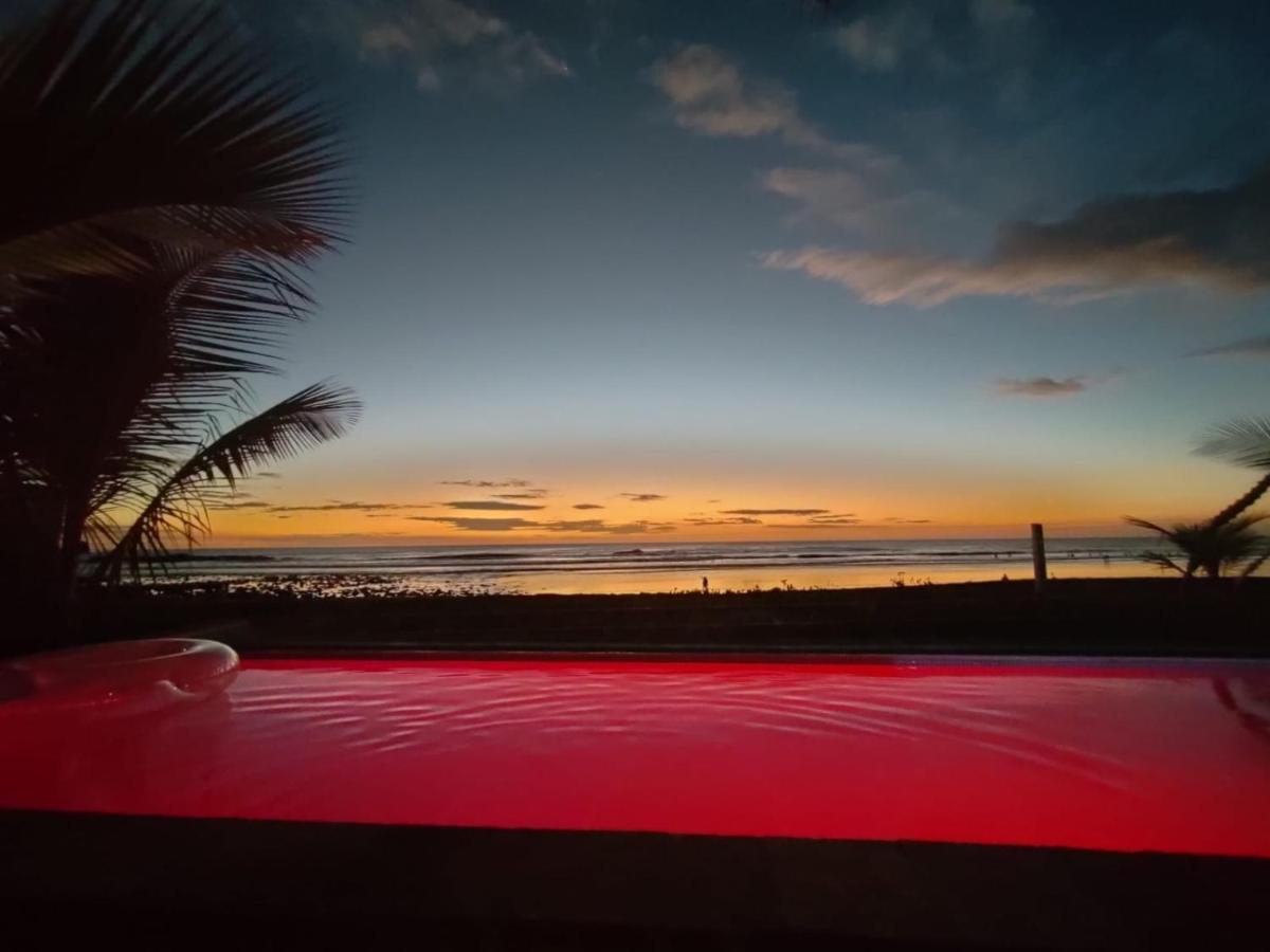 Alive Beach House Transito المظهر الخارجي الصورة